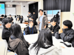 若者目線で進路に助言 浜坂高生と社会人交流会 OB企画、貴重な学びに