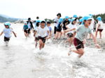 一番乗りの園児歓声 海開き、安全祈願 浜坂県民サンビーチ
