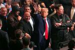 トランプ氏、格闘技試合登場