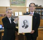 渋沢栄一の新札肖像画贈呈