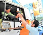多彩グルメに人集う 村岡でキッチンカーイベント