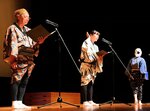 音楽と映像で昔話の世界へいざなう 三朝町で「おはなし会」