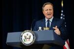 英外相、ロシア領内へ反撃に理解