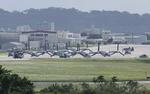 協定見直しに期待と冷淡、基地と隣り合わせの沖縄