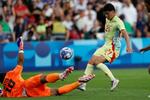スペインが8大会ぶりV