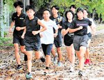 欠場危機も「伝統つなぐ」 日本海・くらよし女子駅伝 鳥取育英オープン参加