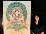 日本人の精神世界表現 仏絵師・荒木さん島根県美で個展 フランス芸術雑誌も紹介