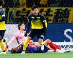 FC東京―柏は引き分け