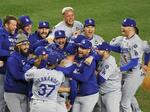 MLB総収入は121億ドル
