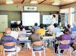 新聞でエコバッグ作り 新温泉で本紙新聞講座