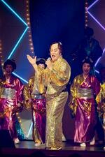 松平健、息切れしないのではなく息を… 50周年記念公演開幕「暴れん坊将軍」にマツケンサンバ