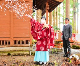 師走スケッチ2023 にぎやかな雪山願い ハチ北スキー場冬山開き安全祈願祭