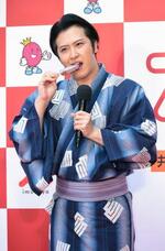 尾上松也「カッチカチの硬さ魅力」 浴衣姿であずきバー愛語る