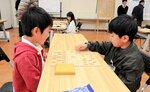 盤上の熱い戦い 香美で小中学生将棋大会