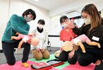 年末年始 窒息事故に注意! すぐ119番通報を 鳥大付属病院が講座で呼びかけ