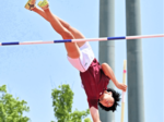 男子棒高・阪本(倉吉東)2位 男子1500・大下(米子松蔭)3位 女子やり3人インハイ切符 中国高校陸上