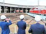 ふるさと納税返礼品に「扇形車庫」見学ツアー 米子市、初のJR施設活用 きょうから受け付け開始