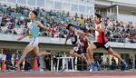 陸上男子200m鵜沢飛羽が優勝