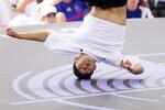 男子の半井が準々決勝進出
