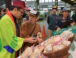 県産ラッキョウ東京でアピール 市場で販促イベント