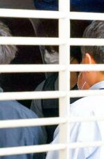 不明女性、交際巡り警察に相談