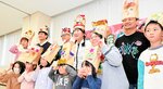 個性的な帽子完成 香住で「しげちゃん一座」イベント