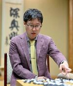 囲碁、井山が碁聖4連覇