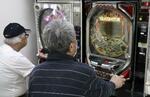 デイサービスにパチンコ、クレーンゲーム