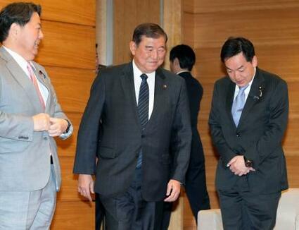 首相、消費税減税を見送り意向
