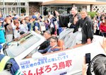 「業師」偉業たたえる 石浦引退と年寄襲名に関係者 後進の指導に期待寄せ