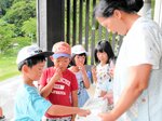 高まる熱中症リスク 美方郡内厳重警戒 救急搬送、昨年同期より9件増 コロナ対策との両立も