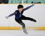 佐藤が圧勝、引退の織田は4位
