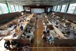 【避難所環境】相次ぐ不満、改善まい進