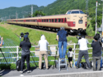とっとり年末回顧2024(3)381系引退で「撮り鉄」急増 共存共栄取り組み奏功 メディアの功罪も痛感