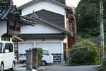 大山町の民家で3人死亡 「57歳男性が妻と母親刺した」と通報