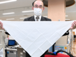 市保有AEDに三角巾を配備 鳥取市、傷病者の胸部など隠すため
