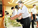 平和への誓い新たに 4年ぶり 大山口列車空襲慰霊祭
