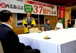 「鳥取すいか」37億円突破報告 JA鳥取中央 知事、協力継続を約束
