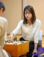 囲碁、藤沢が5連覇にあと1勝