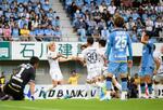 広島3連勝で首位キープ
