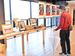 38年間を振り返る 丸由百貨店で「石破茂の軌跡展」