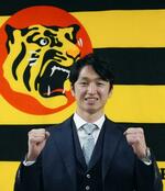 阪神の近本、3億7千万円で更改