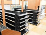 関金ストア12日再開 週3日、スーパーと鮮魚店出店
