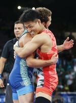 レスリング、29歳高谷が「銀」