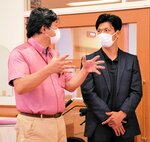 ボクシングの村田諒太さん リハビリ視察、熱心に 米子の錦海病院を訪問