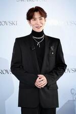 「Snow Man」渡辺翔太がスワロフスキー・ジャパンアンバサダーに 深沢辰哉はキラキラさゼロ?