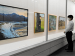 多彩アートで魅了 麒麟のまち鳥取市美術展 受賞作品展始まる やまびこ館