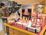 高級品や限定品人気 年末商戦、県内の百貨店ピーク ネット通販対抗 〝推しの商品〟実演も