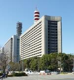 高校生に接待させた疑い、警視庁